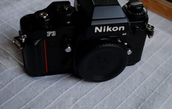 Fixing the viewfinder on my Nikon F3